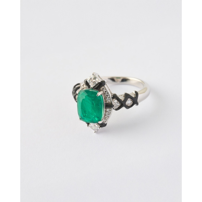 ANILLO CIRCONITA OVAL CENTRAL ESMERALDA